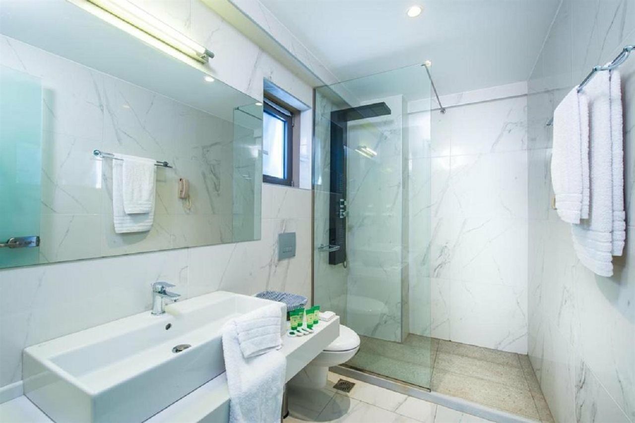 Cretan Beach Resort (Adults Only) Paralia Kourna Exterior photo